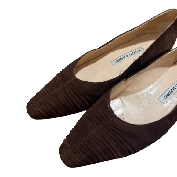 Manolo Blahnik Brown Suede Women's Flats Shoes - Picture 5 of 6